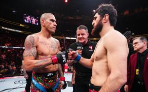 Алекс Перейра проїхався по Анкалаєву: "Він д*рьмовий чемпіон"