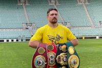 Олександр Усик - про свої плани на майбутнє: "Нижче, ніж президентом, не збираюся нікуди йти"