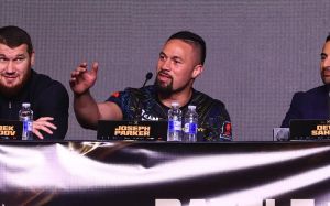 Джозеф Паркер ділиться своїми цілями після перемоги над Даніелем Дюбуа