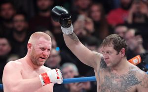 Сергій Харитонов готовий побитися з Олександром Ємельяненком: "Візьмемо участь, порегочемо, посміємося"