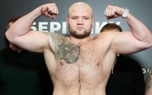 Шевадзуцький назвав Усика єдиним екземпляром у світі