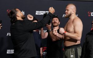 Результати зважування UFC Fight Night 239: Тай Туіваса - Марчін Тибура