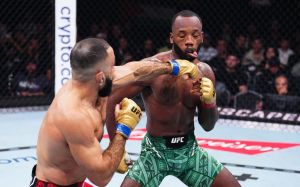 Леон Едвардс безвольно поступився титулом Белалу Мухаммаду на UFC 304