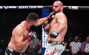 Відео бою Мартін Будай - Андрій Орловський UFC 303