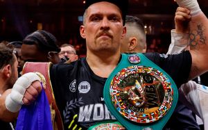 Олександр Красюк відреагував на рішення WBC зробити бій Усик - Верховен титульним