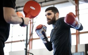 Американський тренер оцінив шанси Карена Чукхаджяна на завоювання чемпіонського титулу