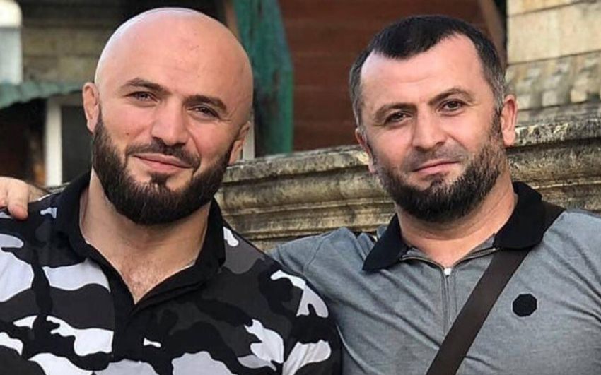 Брат Магомеда Ісмаїлова готовий побитися з блогером Коваленком