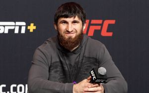 Анкалаєв: "Не має значення, перший ти чи останній чемпіон UFC"