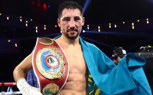 Промоутер Батлера впевнений, що його боксер перевірить підборіддя Алімханули на міцність