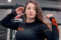Екс-боєць UFC била на вулиці чоловіка за слово "чурка" на свою адресу