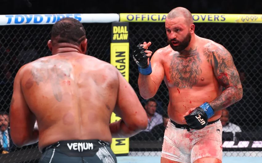 Результати турніру UFC 327