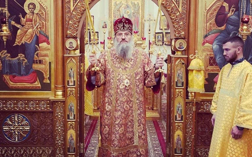 Ломаченко виклав фото з митрополитом Лукою, який потрапив під санкції РНБО