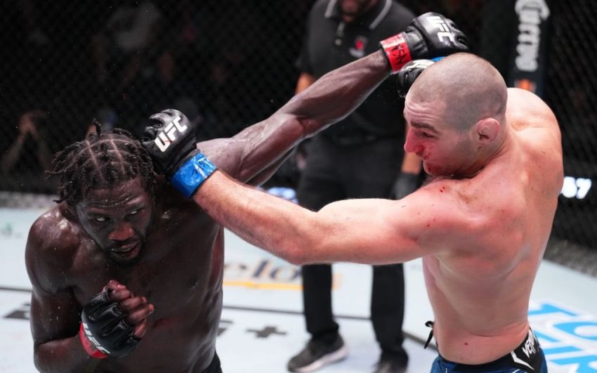 Відео бою Джаред Канноньє - Шон Стрікленд UFC Fight Night 216