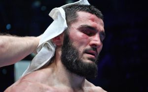 У Top Rank розповіли, коли Бетербієв може зустрітися з Біволом