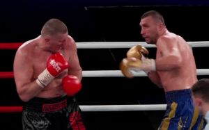 Віктор Вихрист перебоксував Маріуша Ваха