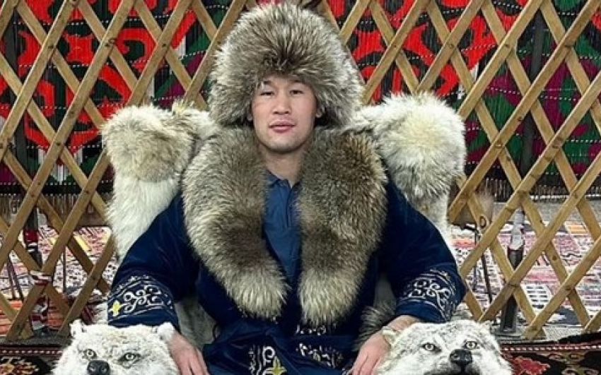 Рахмонов розповів, як працював на низькооплачуваних роботах