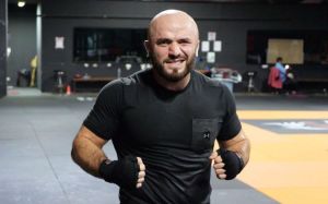 Рагозін пропонує Ісмаїлову битися з ним, а не з Тіллом