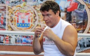 Це точно одна й та сама людина?! Тактаров показав, який вигляд мав після армії: фото