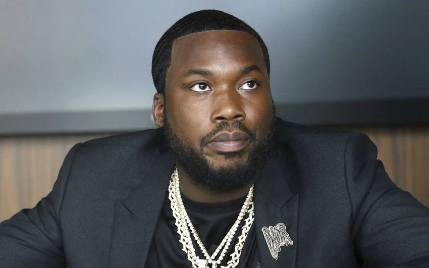 Репер Meek Mill розповів про бійку з Гері Расселлом у рингсайді бою Девіс-Гарсія
