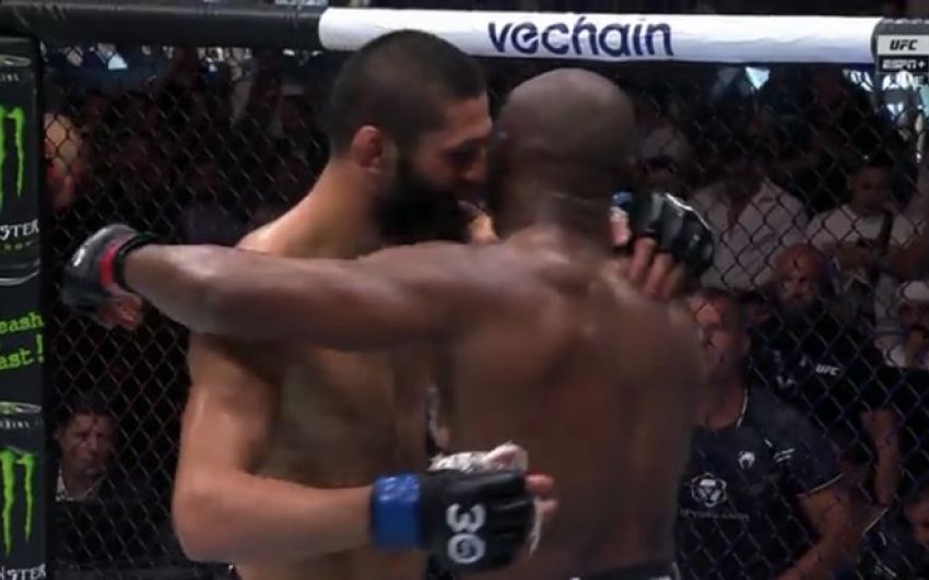 Хамзат Чімаєв здобув непросту перемогу над Камару Усманом на турнірі UFC 294