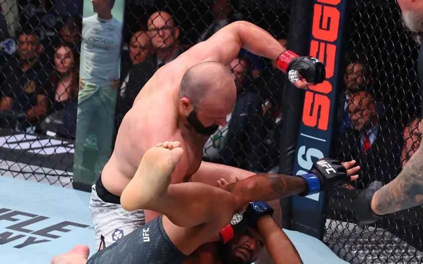 Відео бою Азамат Мурзаканов - Брендсон Рібейро UFC 316