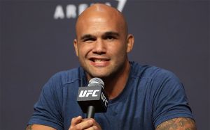 Лоулер не виступить на UFC 282 через травму