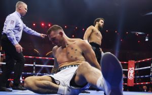 Мозес Ітаума знищив Демпсі Маккіна в першому раунді