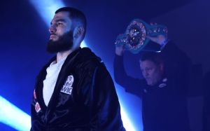 Віце-президент Top Rank розповів, коли і з ким проведе наступний бій Артур Бетербієв