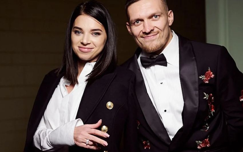 "Лавра на Українській землі. Точка". Дружина Усика прокоментувала сьогоднішній візит Олександра до святині