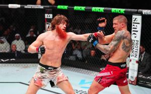 Відео бою Шарабутдін Магомедов - Марк Андре-Барріо UFC on АВС 9