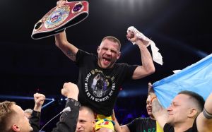 Олександр Красюк оцінив імовірність бою Берінчик - Ломаченко