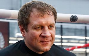 Сергій Харитонов розніс Ємельяненка перед боєм з Єршовим: "Для мене це не людина, а нікчема"
