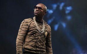 Флойд Мейвезер подав позов проти Showtime на величезну суму