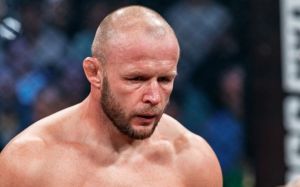 "Бій за пояс Bellator". Шлеменко назвав поєдинок, який найбільше запам'ятався