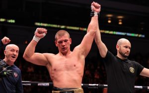 Майкл Гантер програв Артему Сусленкову на турнірі "Ніч чемпіонів IBA"
