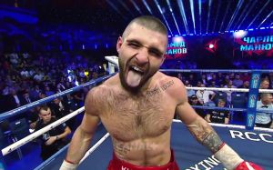 У RCC Boxing Promotions розповіли, коли Курбанов поб'ється з Цзю