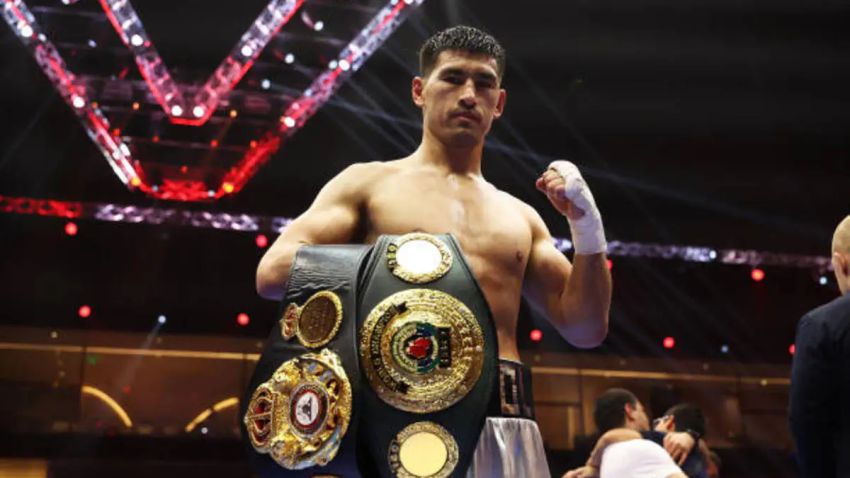 Дмитро Бівол прокоментував втрату титулу WBC: "Не рахував, скільки часу Канело не призначали обов'язкового претендента"