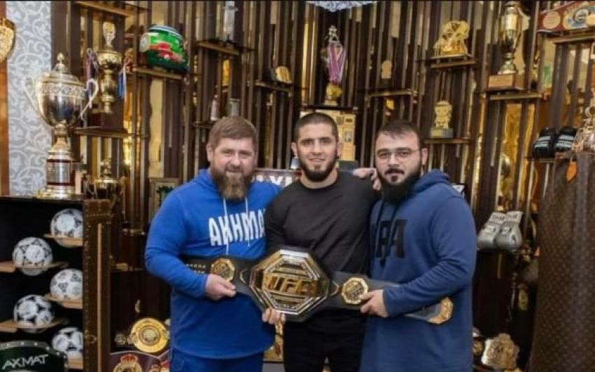 Іслам Махачев привіз Кадирову чемпіонський пояс UFC
