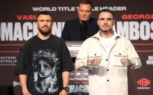 Промоутер оцінив фізичну форму Камбососа перед боєм із Ломаченком: "Лома - найбільший боєць усіх часів"