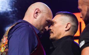 Амір Хан дав сміливий прогноз на поєдинок Усик - Ф'юрі: "Цей бій буде прогулянкою в парку"