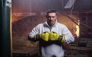 Тренер Усика озвучив терміни його наступного поєдинку