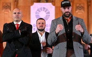 Пол Маліньяджі назвав умову, за якої Ф'юрі може перемогти Усика в реванші