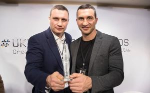 Віталій чи Володимир Кличко: думка Тараса Шелестюка