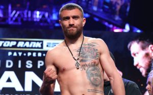 Ломаченко влаштував перепалку з Притулою і Стерненком: "Ти чого не воюєш, патріоте?"