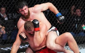 Тренер Анкалаєва припустив: "У UFC, може, не хочуть, щоб у Росії було багато поясів"
