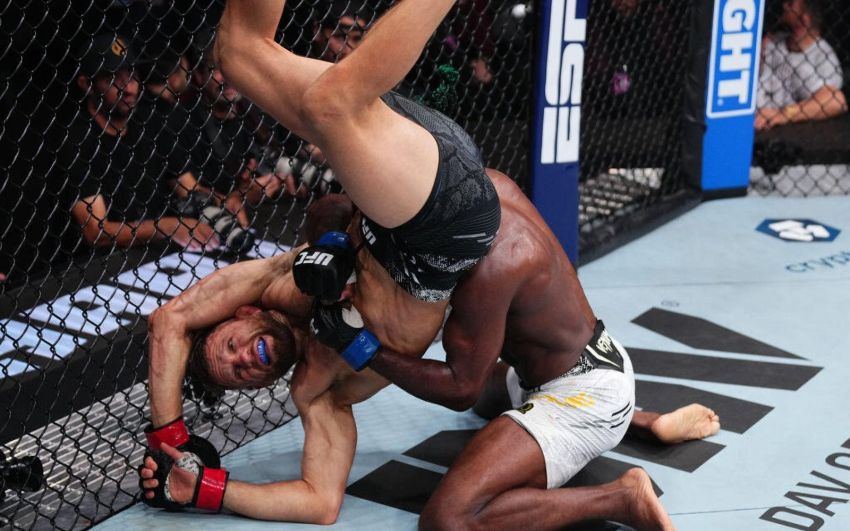 Алджамейн Стерлінг переміг Келвіна Каттара рішення суддів на UFC 300