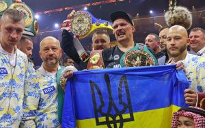 Тренер Гассієва пророкує Усику швидкі проблеми з молодими суперниками: "У нього практично немає ударної потужності"