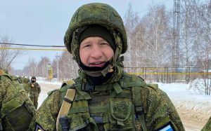 Володимир Мінєєв відвідав Маріуполь: "Побачивши свастику і портрет Гітлера в місцях дислокації азовців і ЗСУ, я зрозумів, що наша справа права"