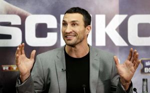 Промоутер Усика прокоментував можливий камбек Володимира Кличка