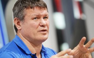 Тактаров попросив не принижувати його запитанням про Хабіба